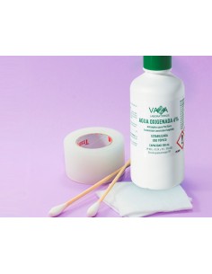 Agua oxigenada vaza bote de...