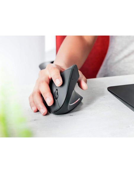 Raton q-connect optico inalambrico ergonomico vertical dpi 800/1200/1600 pilas aaa negro