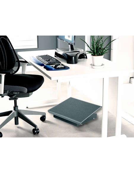 Reposapies metalico q-connect ajustable 3 alturas 415x326x103 mm