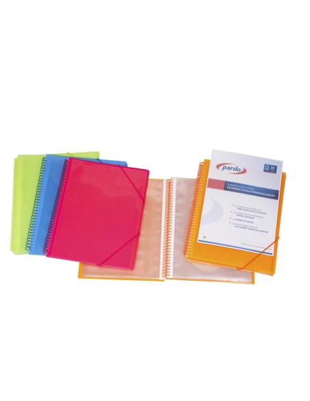 Carpeta pardo escaparate con espiral 20 fundas folio personalizable color negra