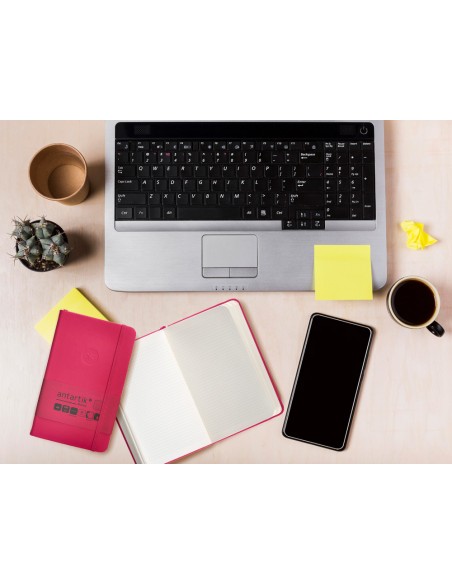 Cuaderno con gomilla antartik notes tapa dura a6 hojas cuadricula burdeos 100 hojas 80 gr fsc