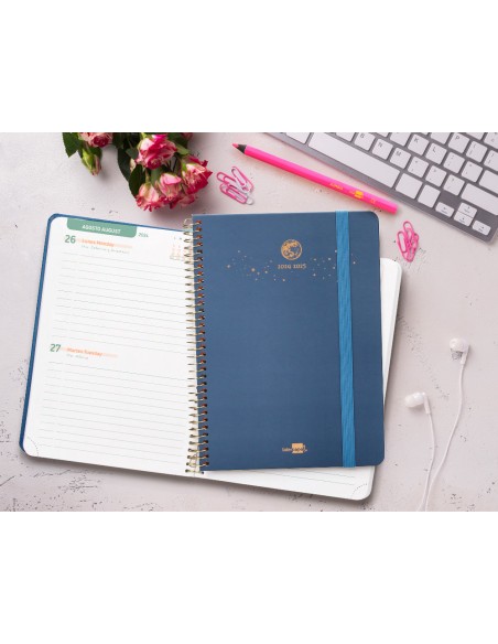 Agenda escolar liderpapel año 24 - 25 curso classic lines azul 2 días página a5