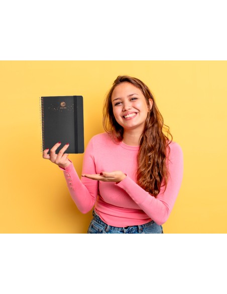 Agenda escolar liderpapel año 24 - 25 curso classic lines antracita 2 días página a5