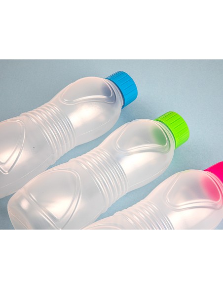 Botella plasticforte sport 100% reciclable con tapon de roscacapacidad 550 ml 70x70x210 mm