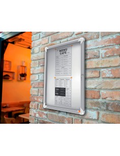 Vitrina de anuncios nobo...